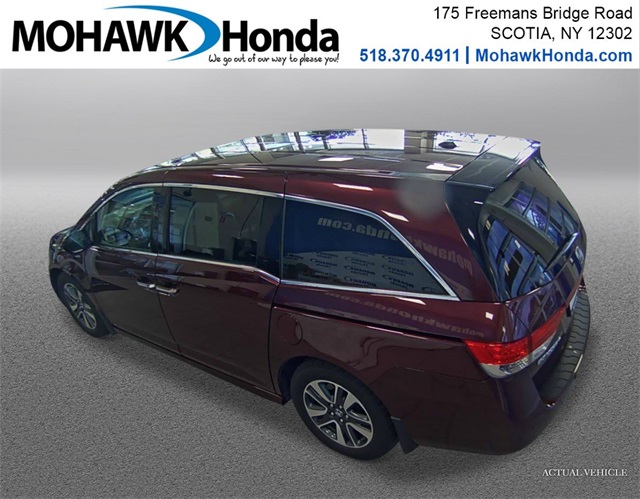 Pre Owned 2015 Honda Odyssey Touring Fwd 4d Passenger Van - 